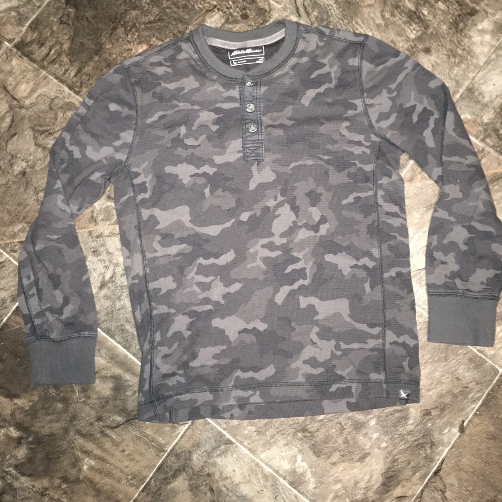 Eddie Bauer men’s long sleeve small